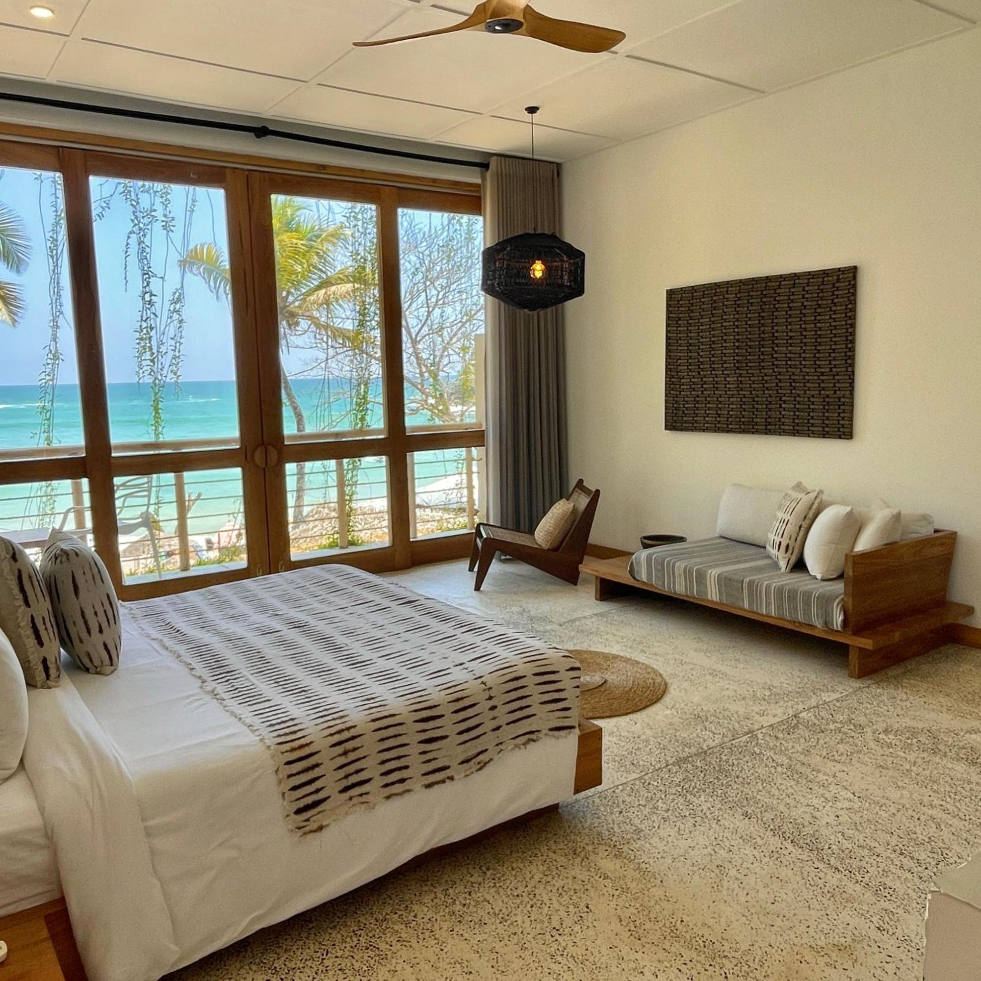 La Playa Beach Club Dikwella Bagian luar foto