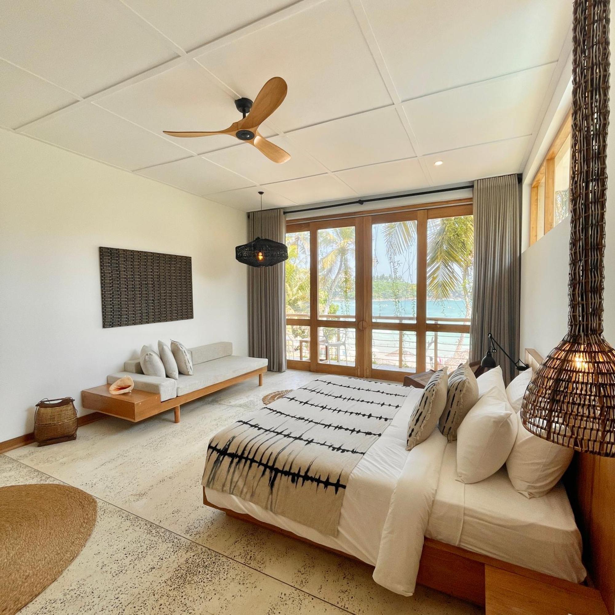 La Playa Beach Club Dikwella Bagian luar foto